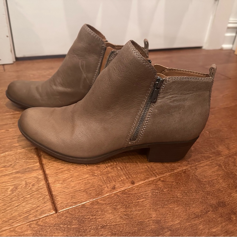 Lucky Brand Taupe Ankle Booties